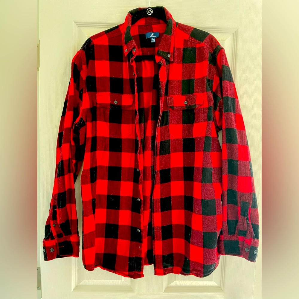 Buffalo plaid men’s flannel